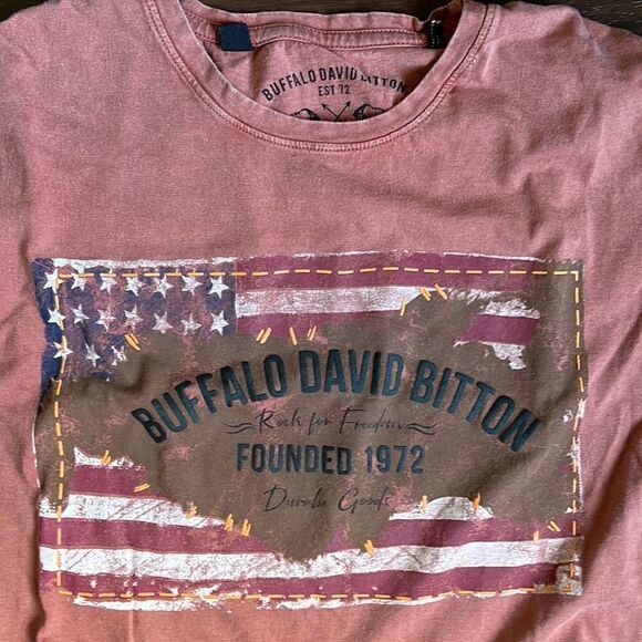 Buffalo Tee  - Picture 2 of 4